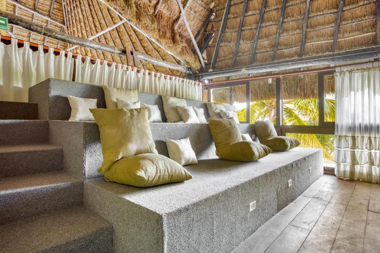 Selina Shared Los Lirios Tulum Exterior foto